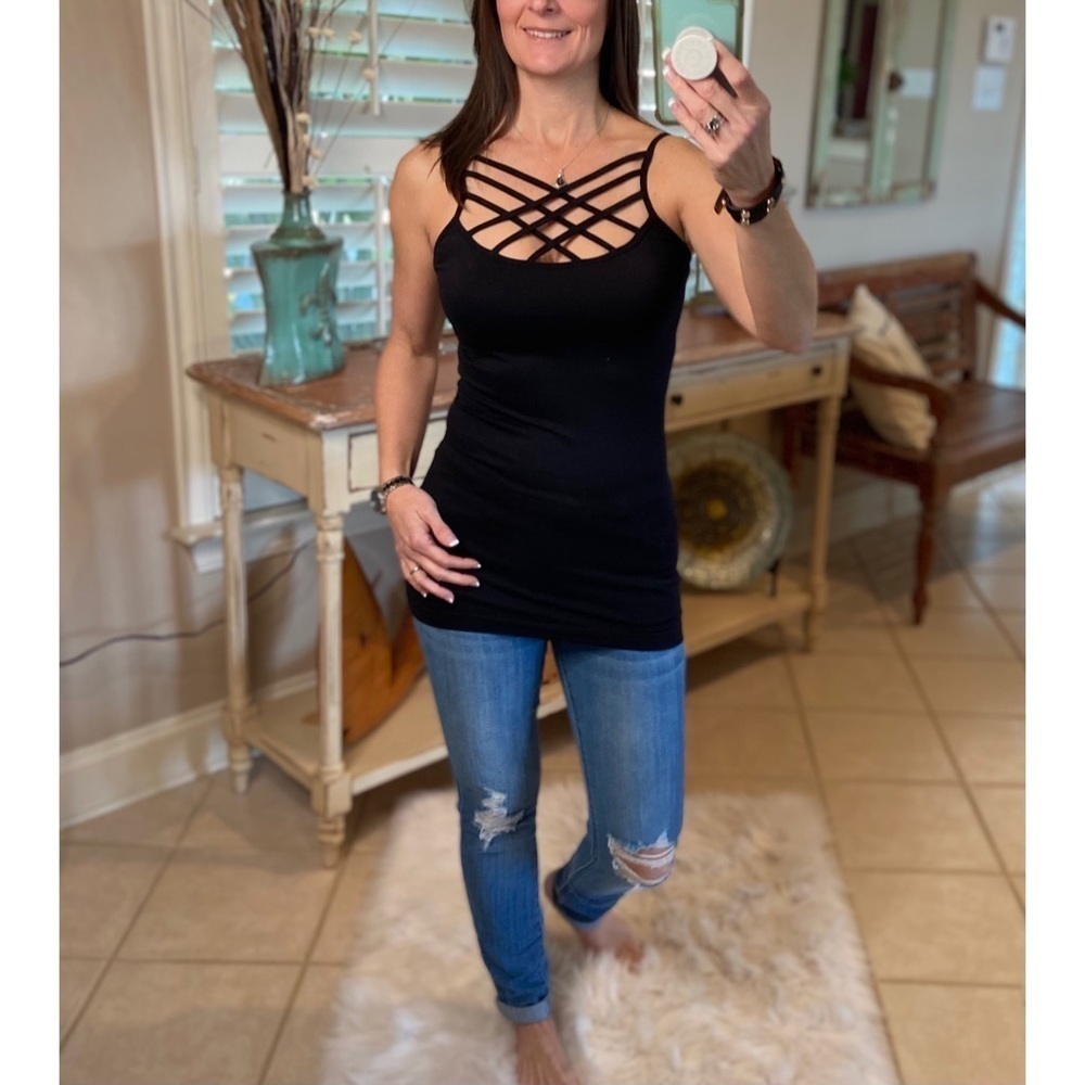 Seamless Strappy Caged Triple Criss Cross Front Black 1022